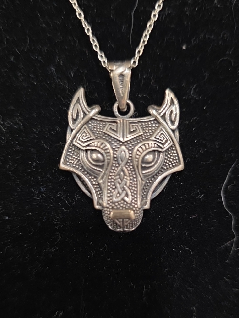Intricate Sterling Silver Celtic Wolf Head Pendant Necklace